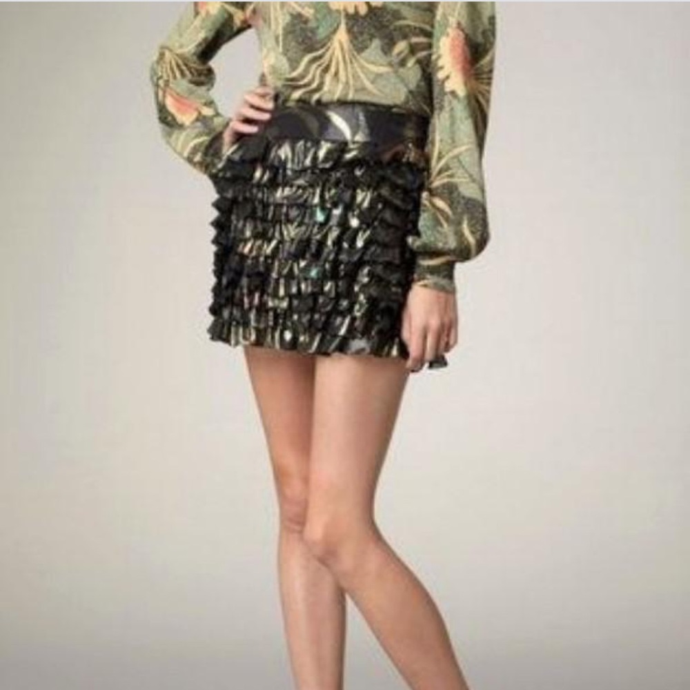 NEW Marc By Marc Jacobs Designer Camo Silk Ruffle Metallic Mini Skirt, size 8